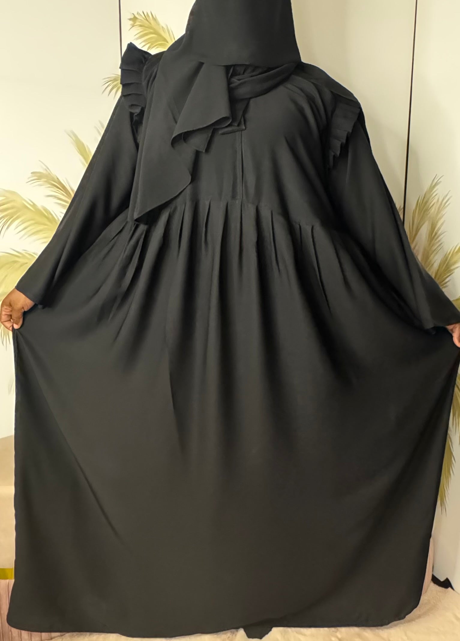 Reeyah Abaya