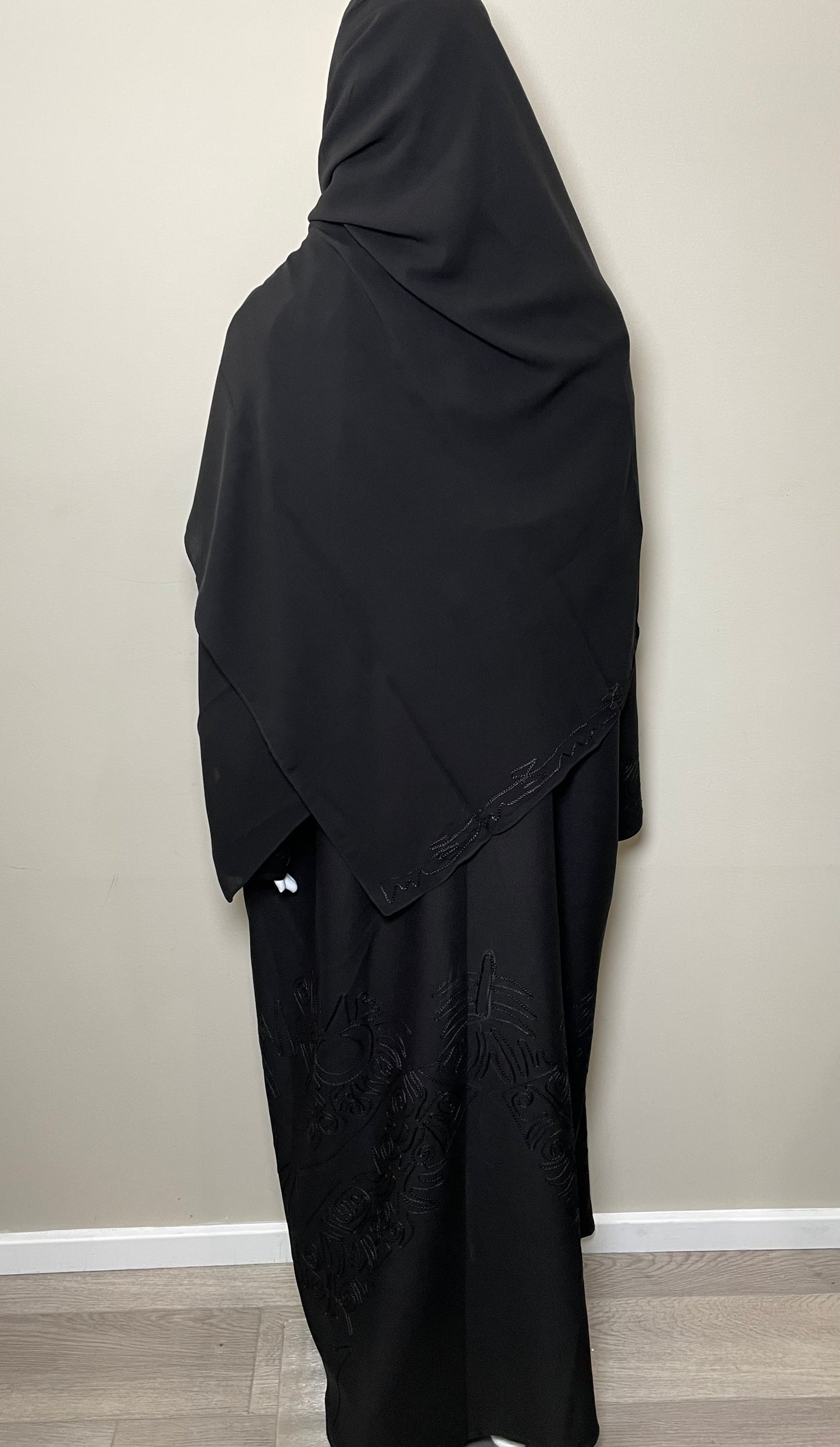 Yusra Abaya