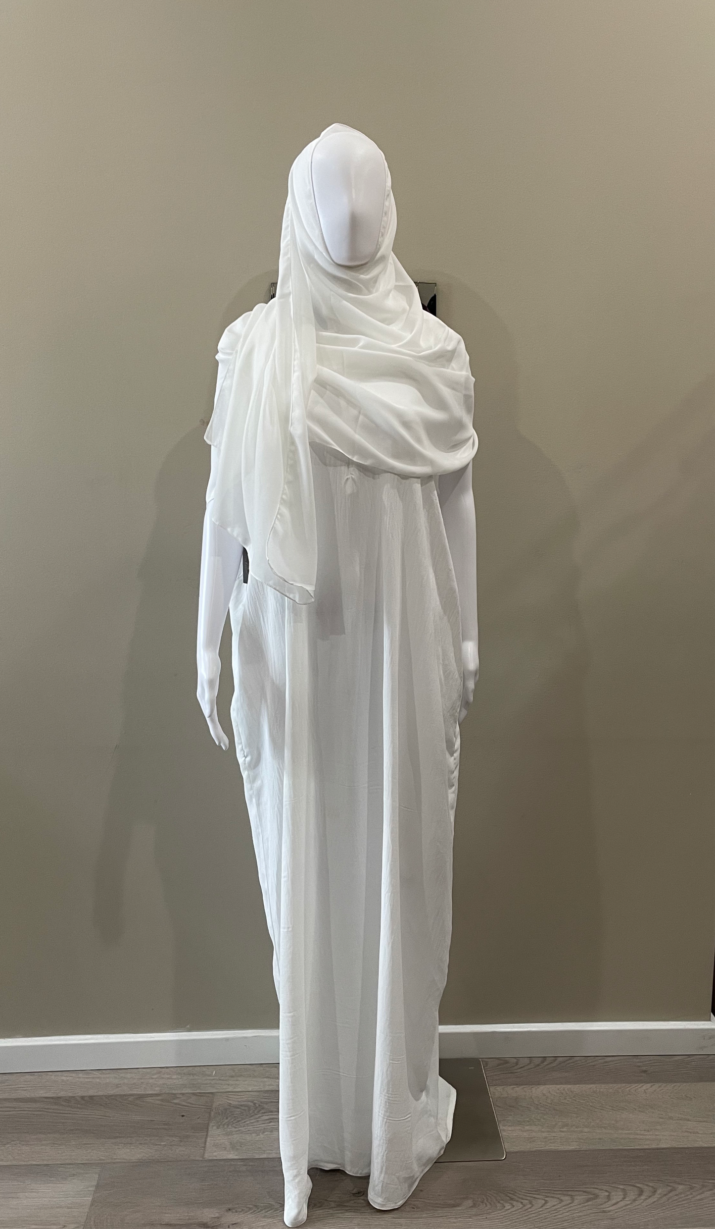 Sleeveless Abaya Crepe