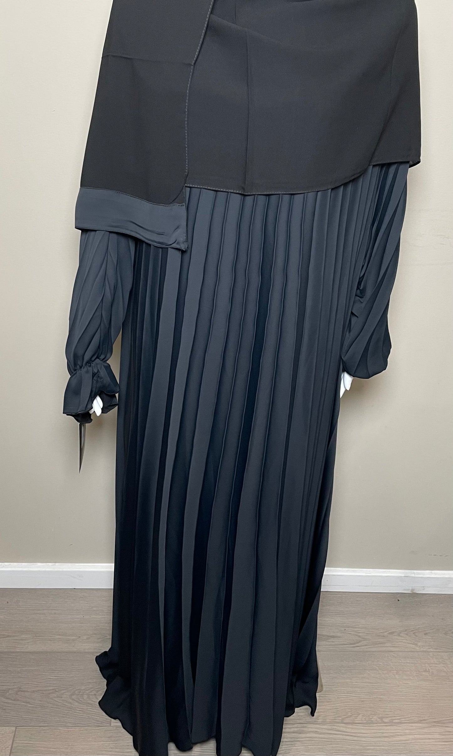 Baseemah Abaya