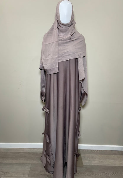 Sakinah Abaya