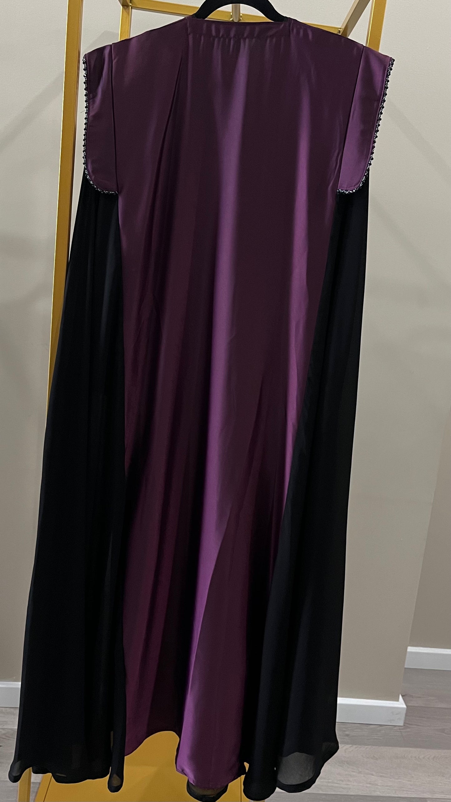 Suraya Cape