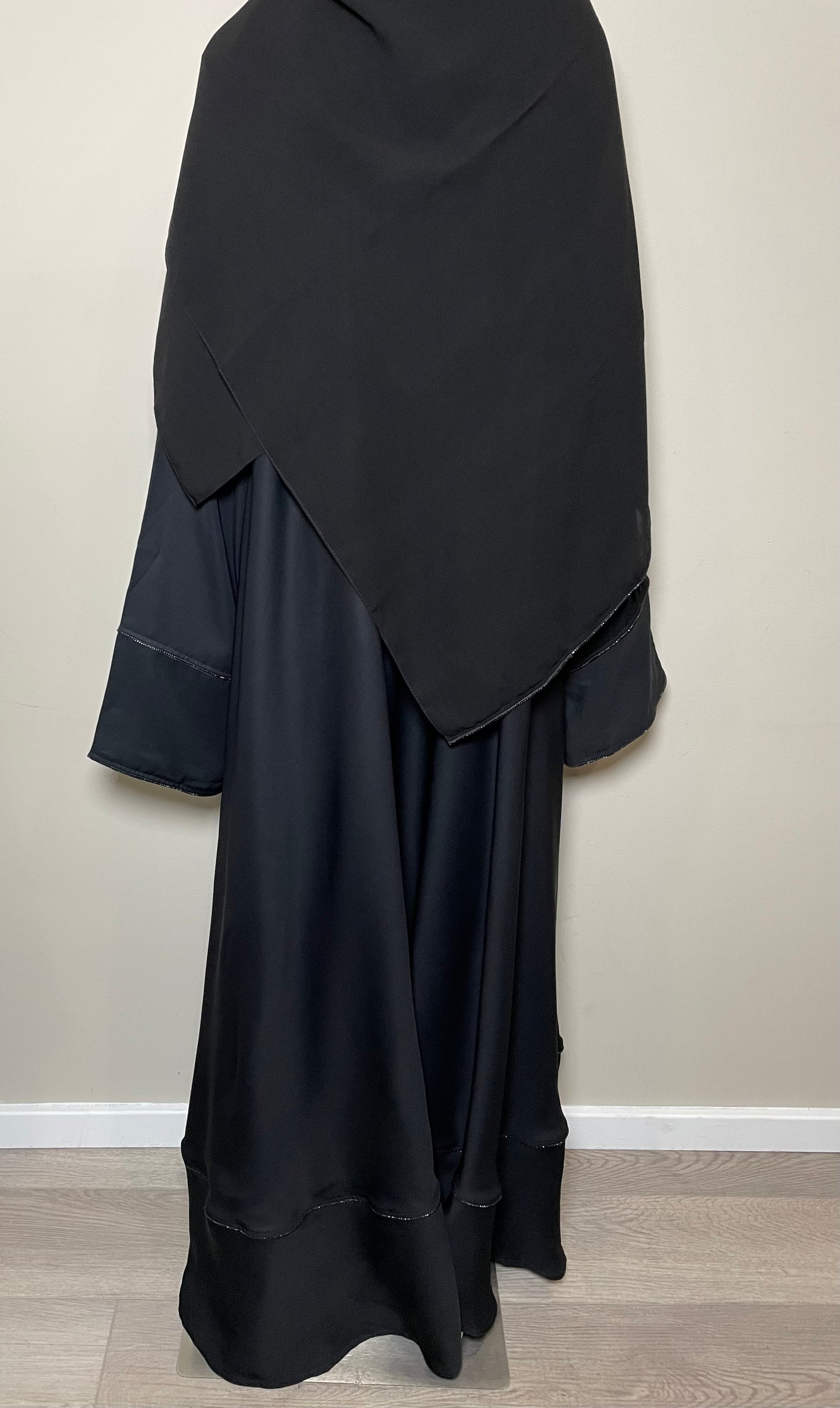 Lateefah Abaya