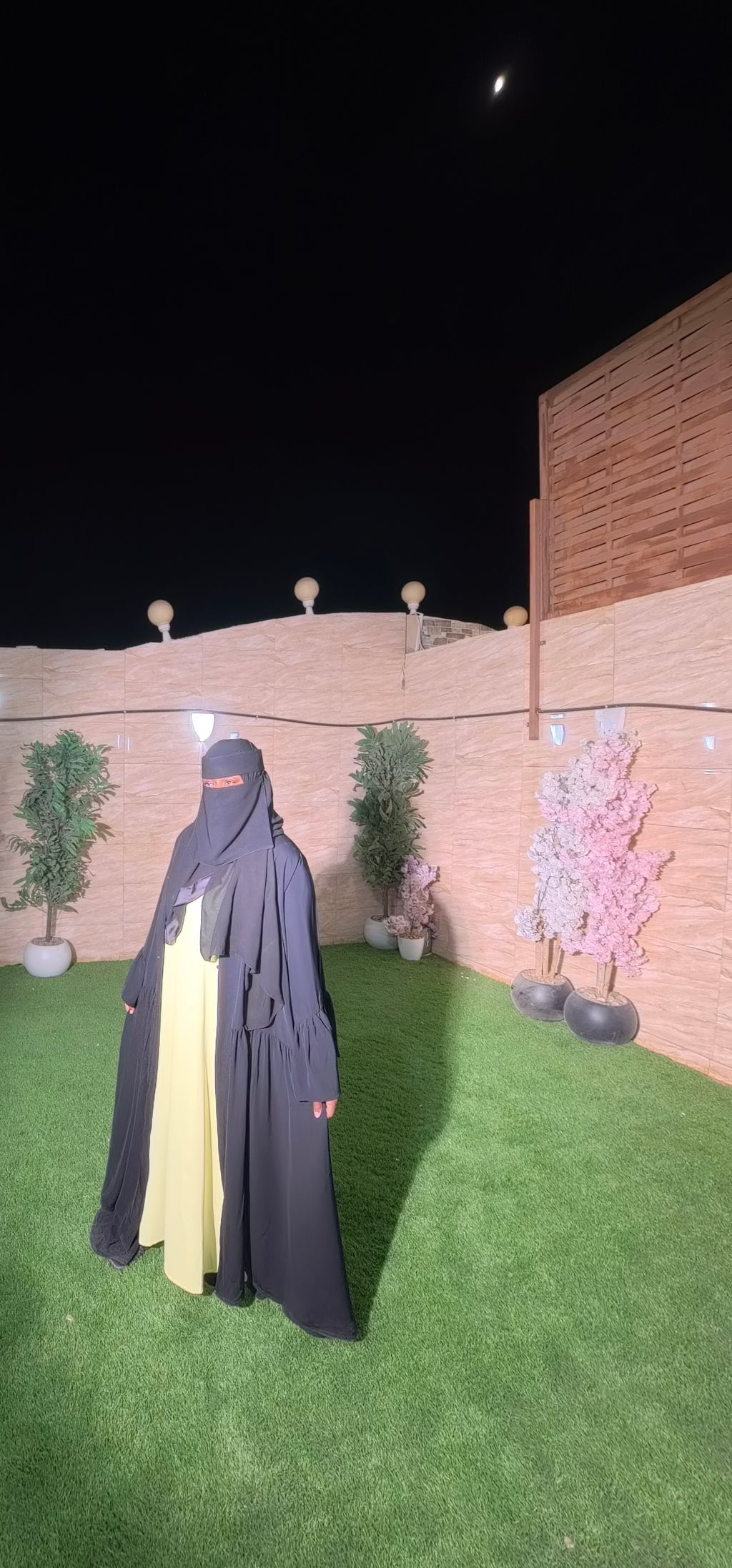 Thoraya Abaya