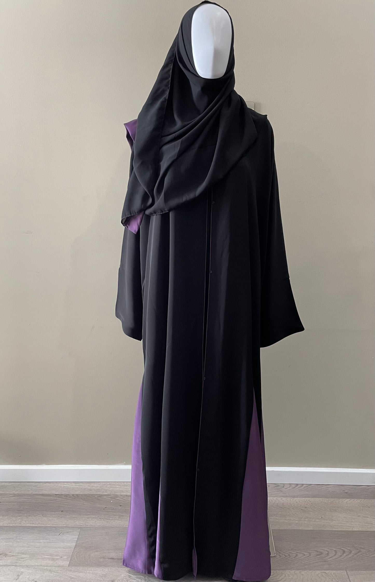 Haniya Abaya