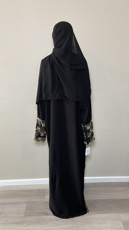 Taawoos Abaya