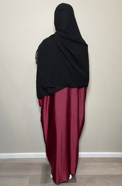 Amna Abaya