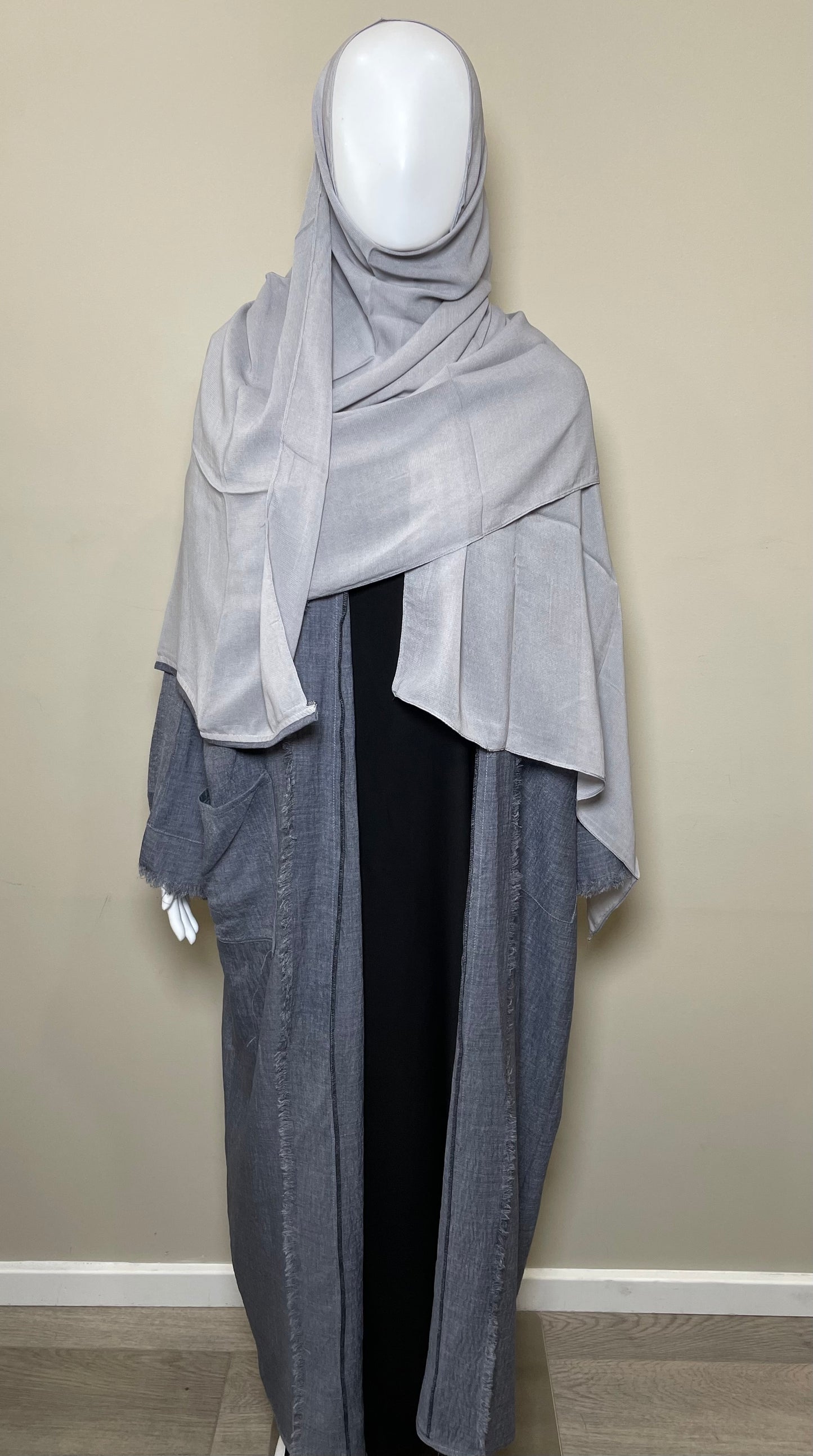 Jennah Bisht Duster