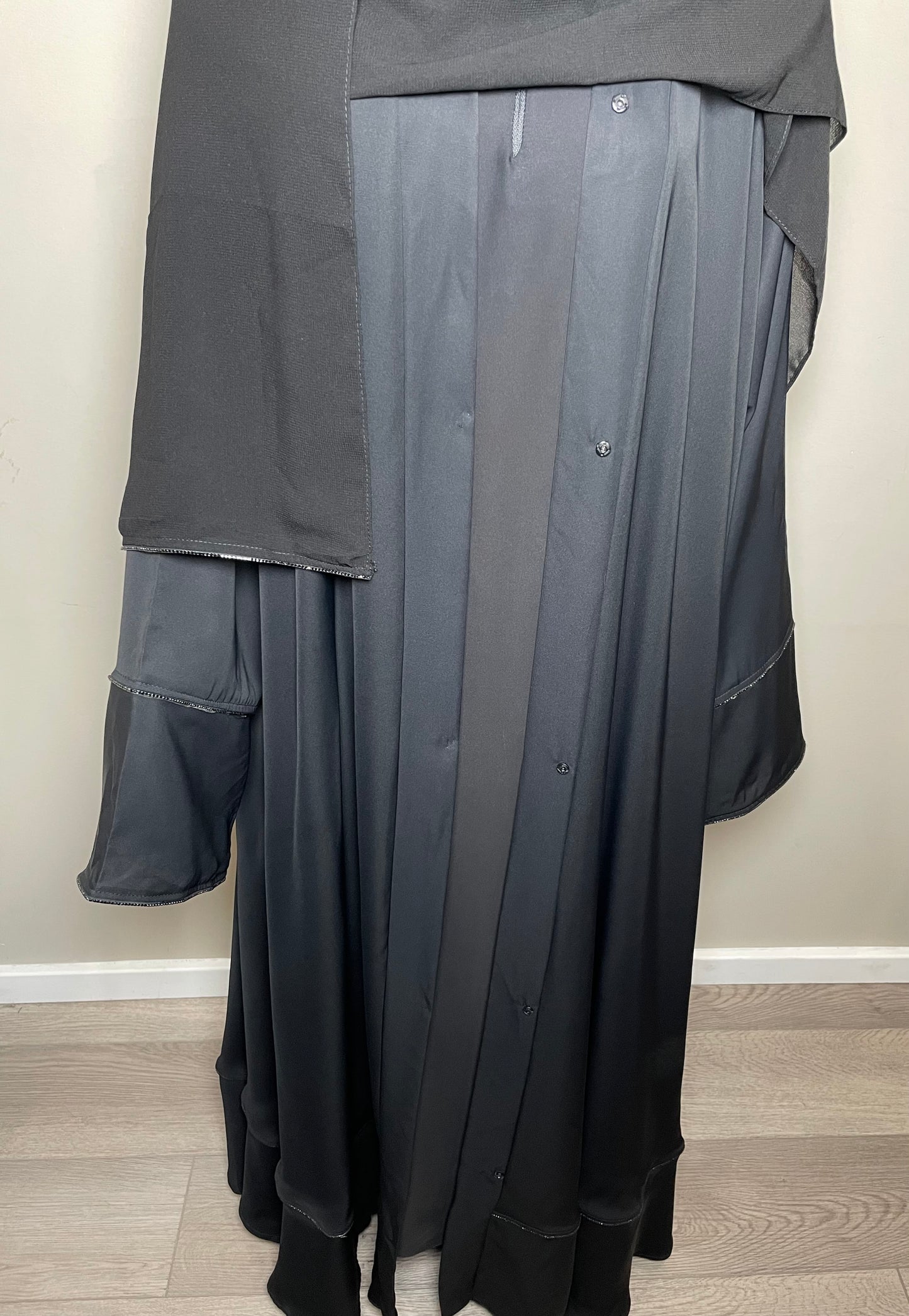 Lateefah Abaya