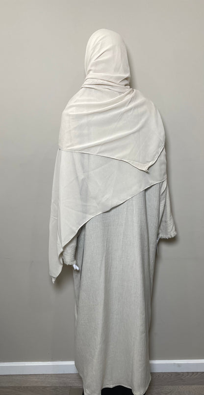 Jennah Bisht Duster