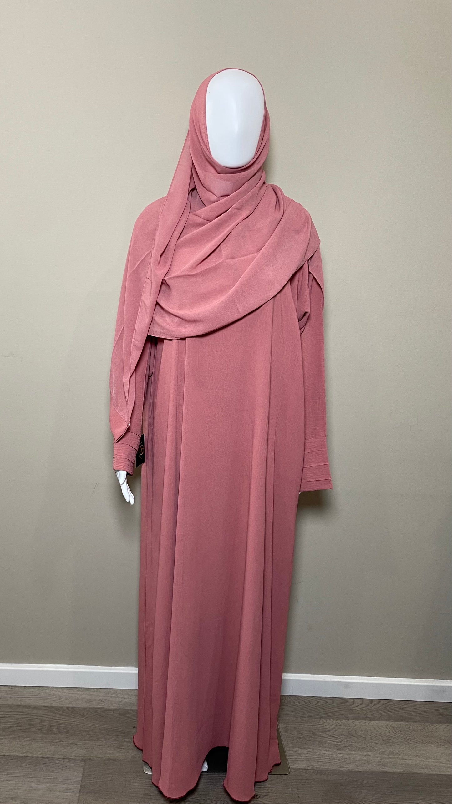 Adilah Abaya