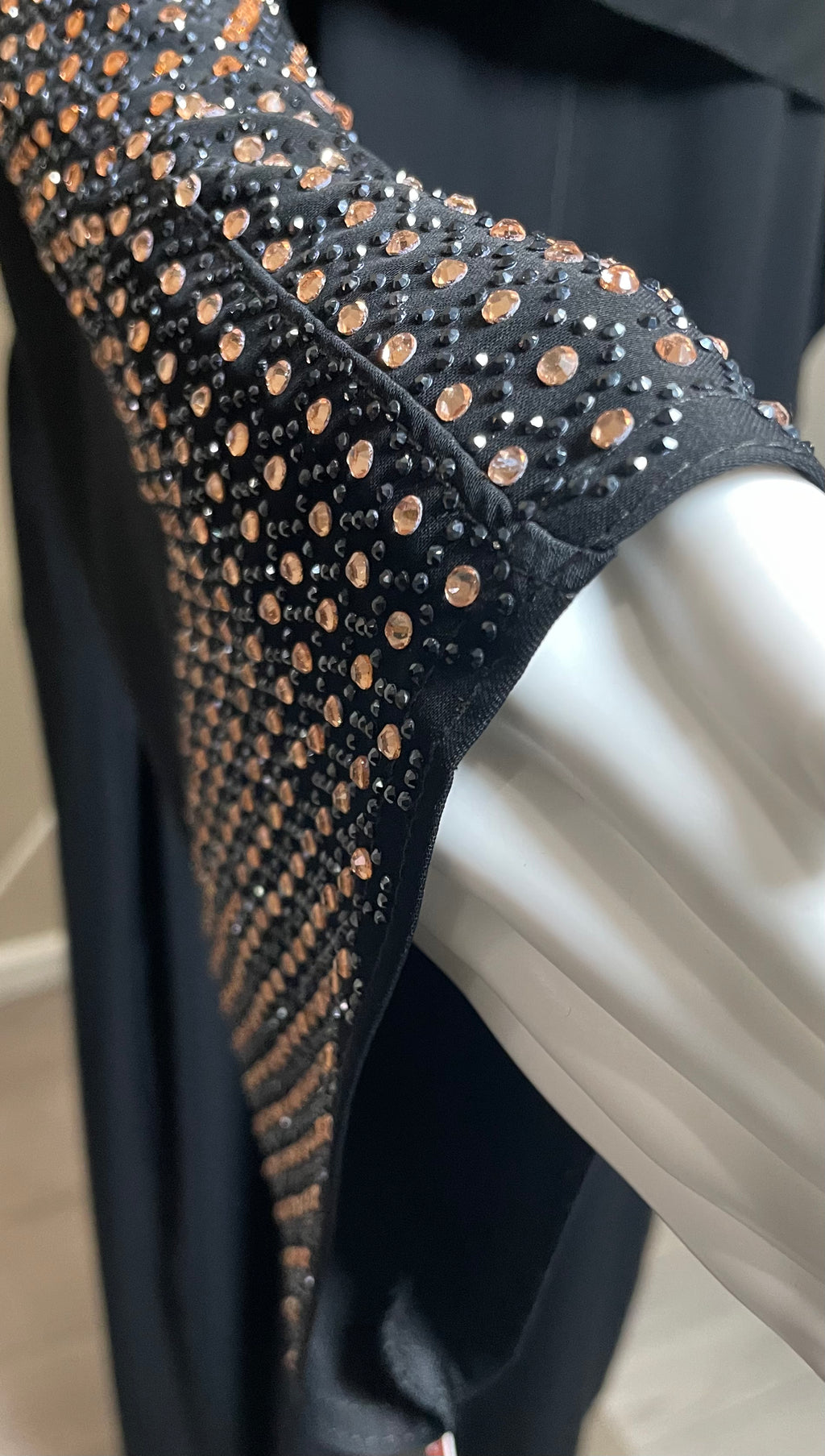 Hameedah Abaya