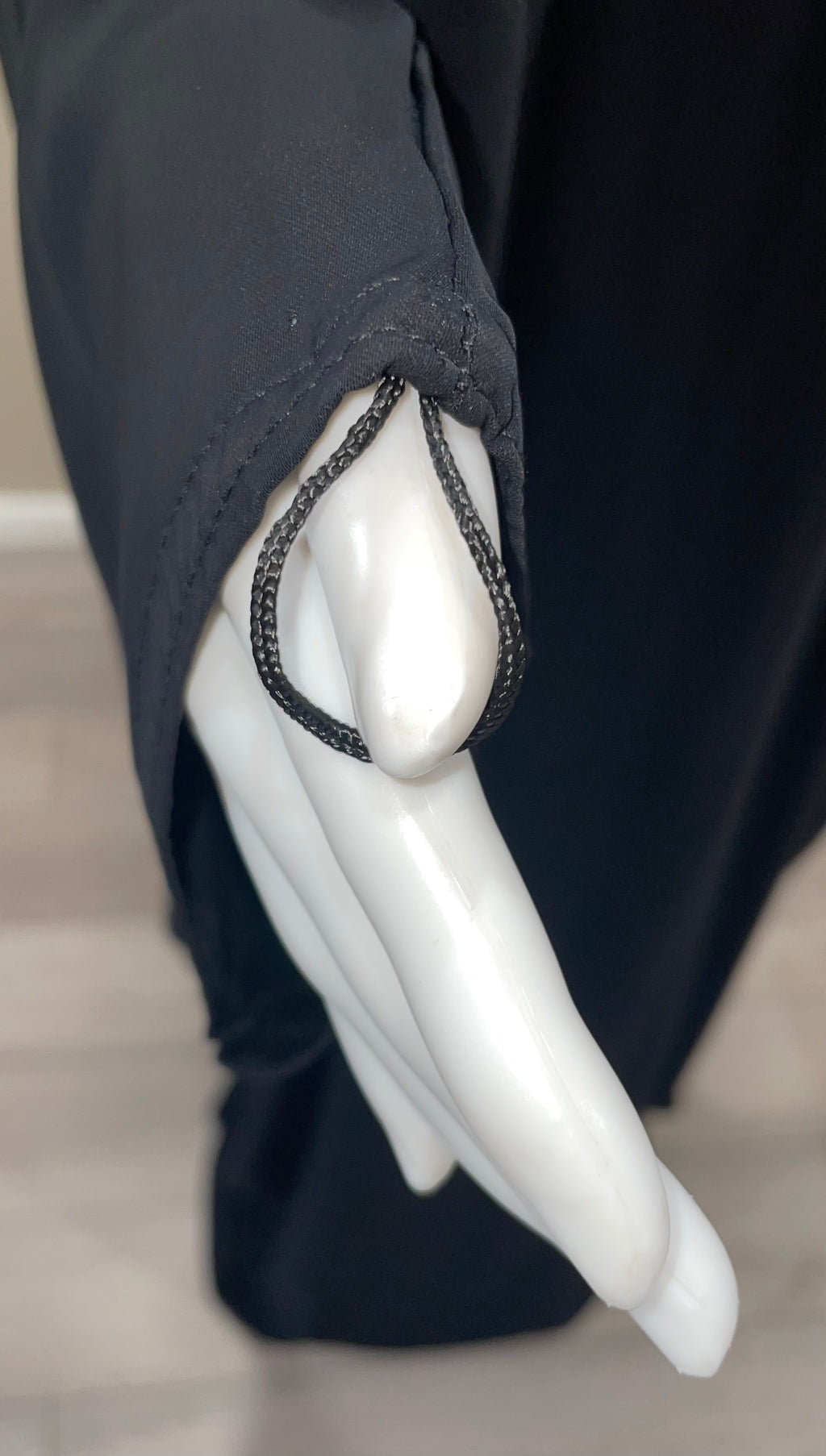 Asmaa Plain Overhead