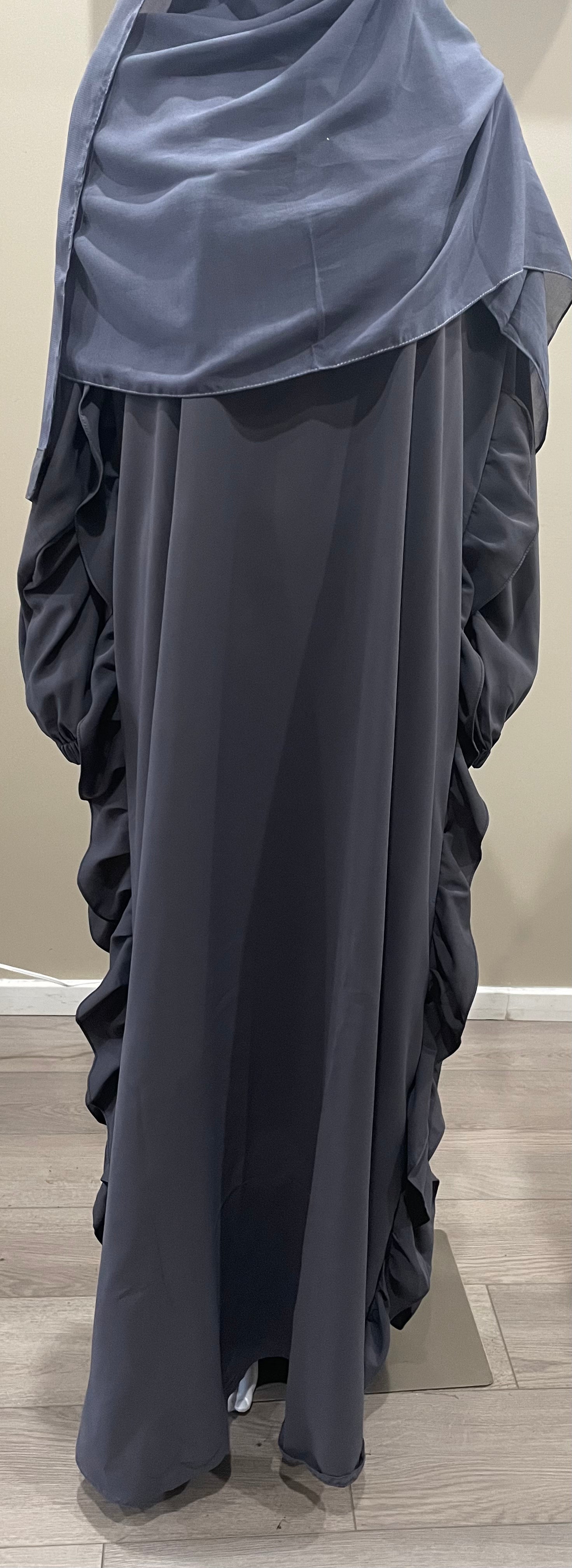 Zakiyyah Abaya