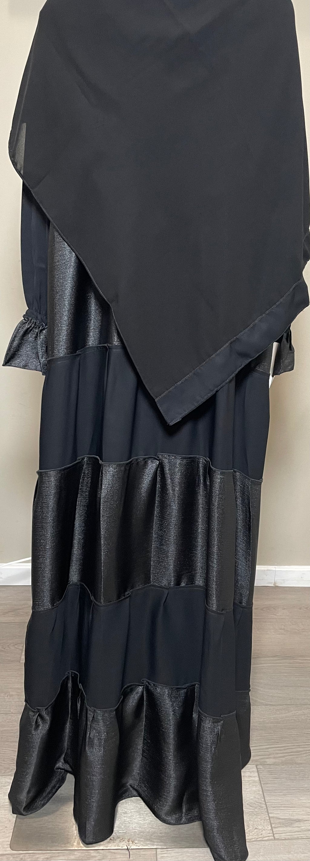 Kareemah Abaya