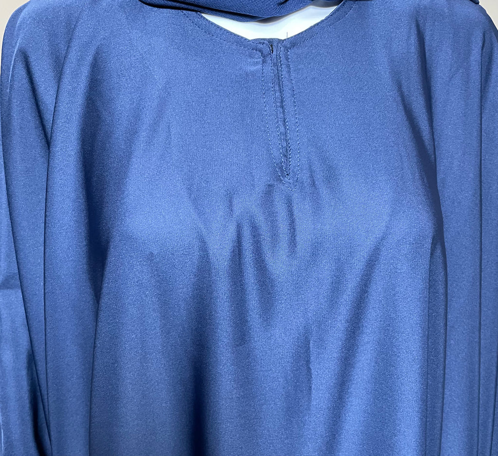 Saarah Bisht Abaya