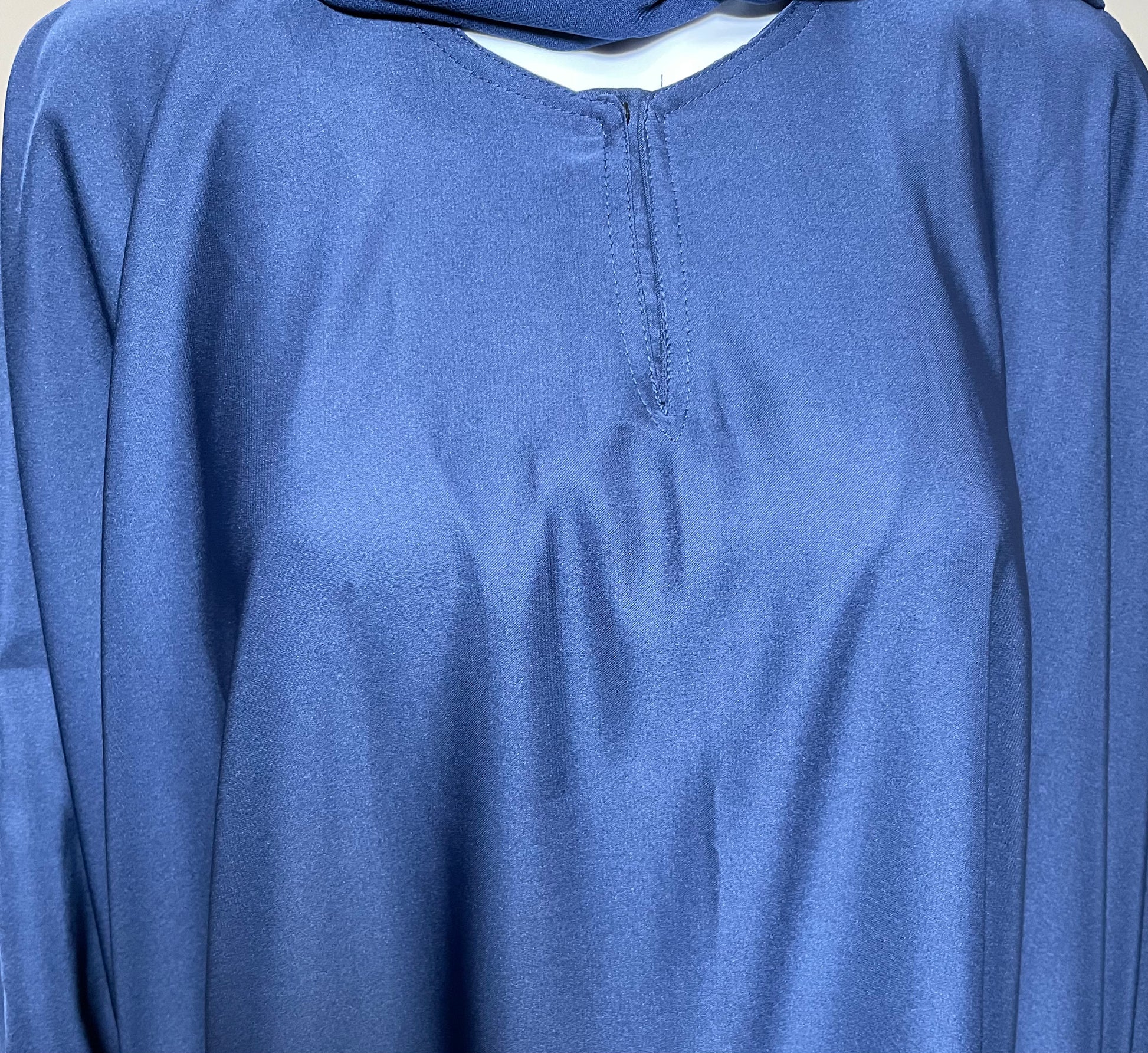 Saarah Bisht Abaya