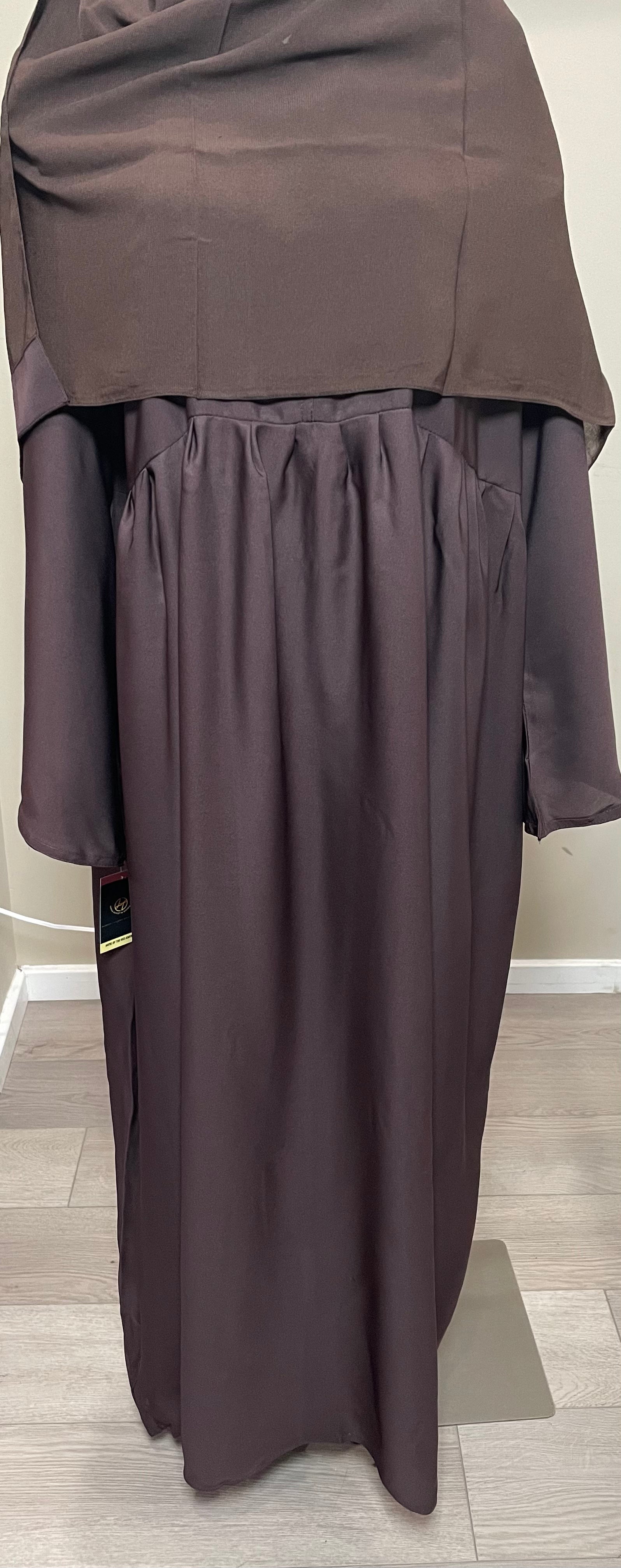 Reeyah Abaya