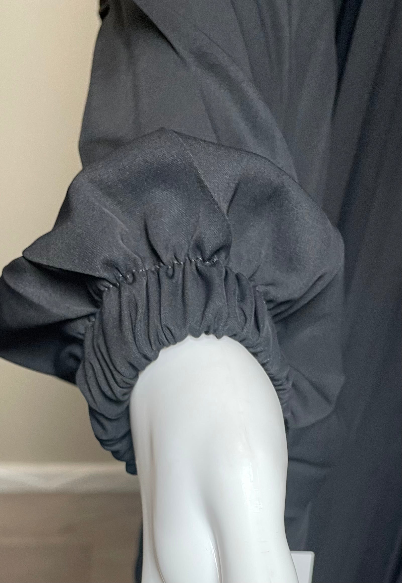 Basma Pleated Bisht