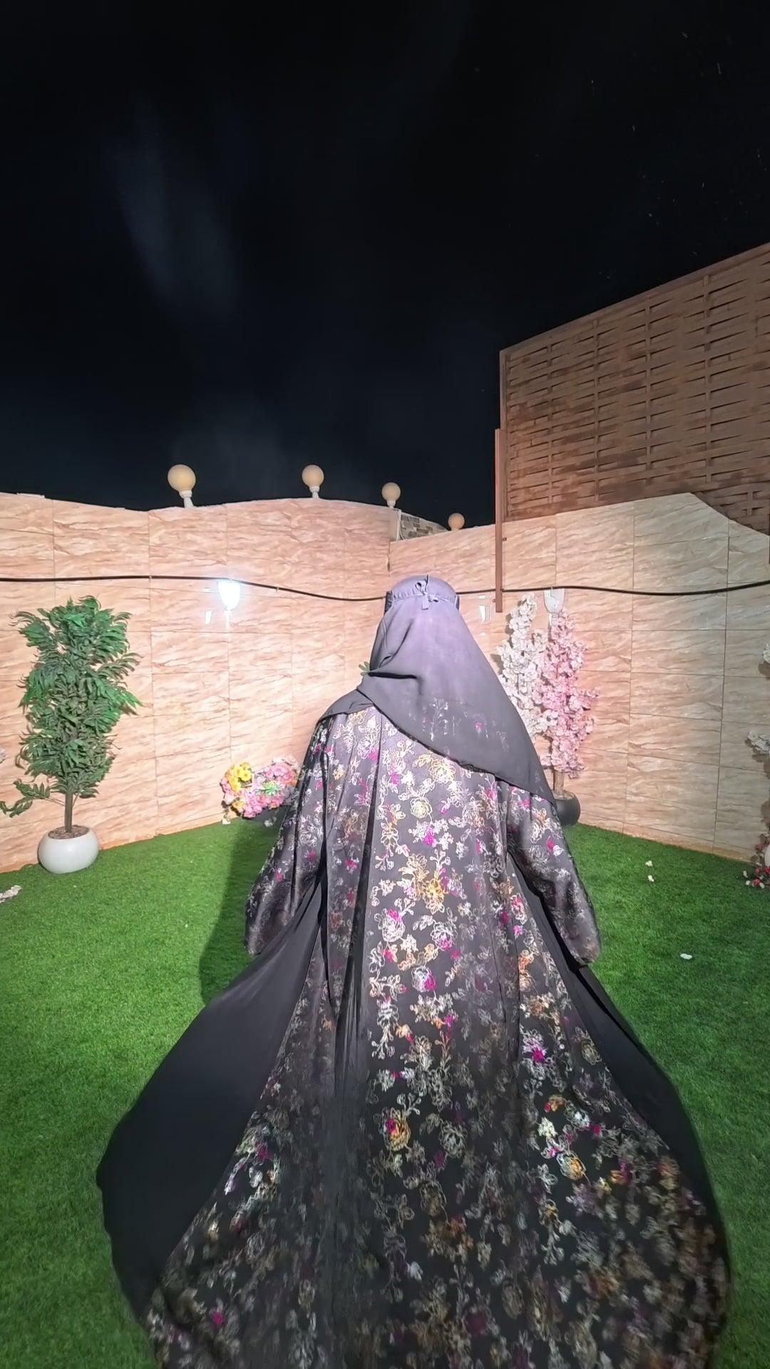 Showroom Exclusive Abaya 1